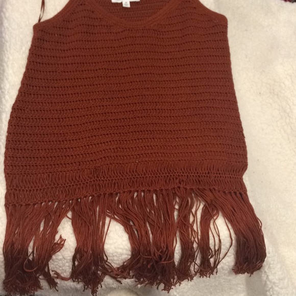 Crocheted tank top - Picture 2 of 3